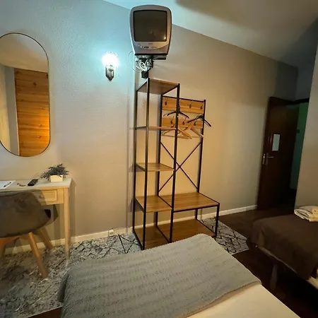 19 Maison d'hôtes 3*