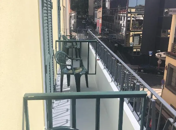 19 Pensjonat Funchal (Madeira)